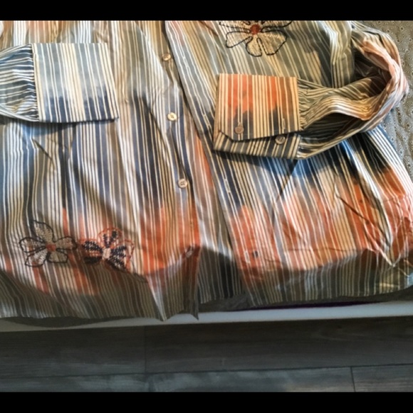 Men shirt - Picture 2 of 3